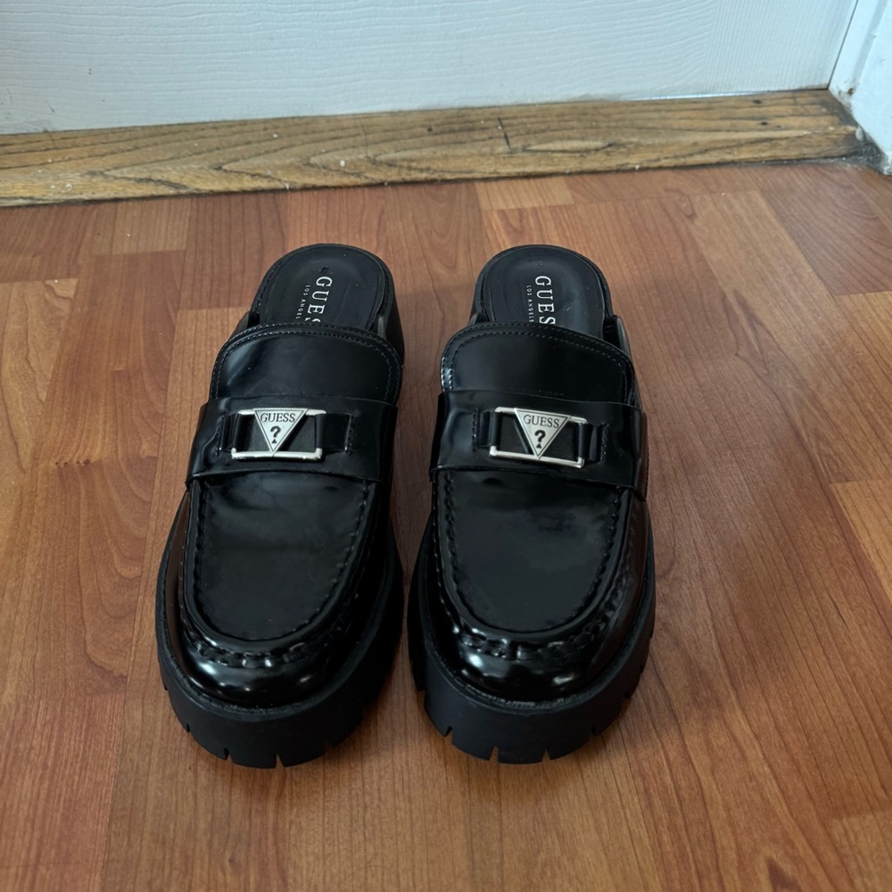 GUESS Women’s Black Loafers